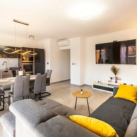 Apartment S&s Siljan In Marcana, Istria, Croatia *